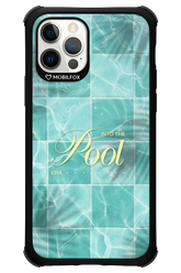 Into the Pool - Apple iPhone 12 Pro