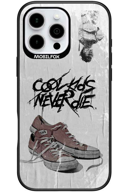 CKND - Apple iPhone 16 Pro Max