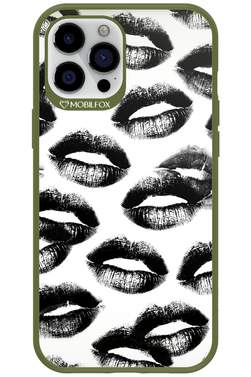 Ghost Kiss - Apple iPhone 12 Pro Max