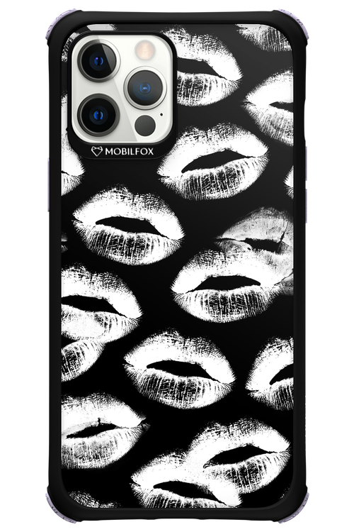 Ghost Kiss Black - Apple iPhone 12 Pro Max