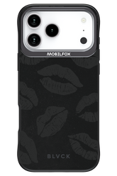 Dark Lips - Apple iPhone 17 Pro Max