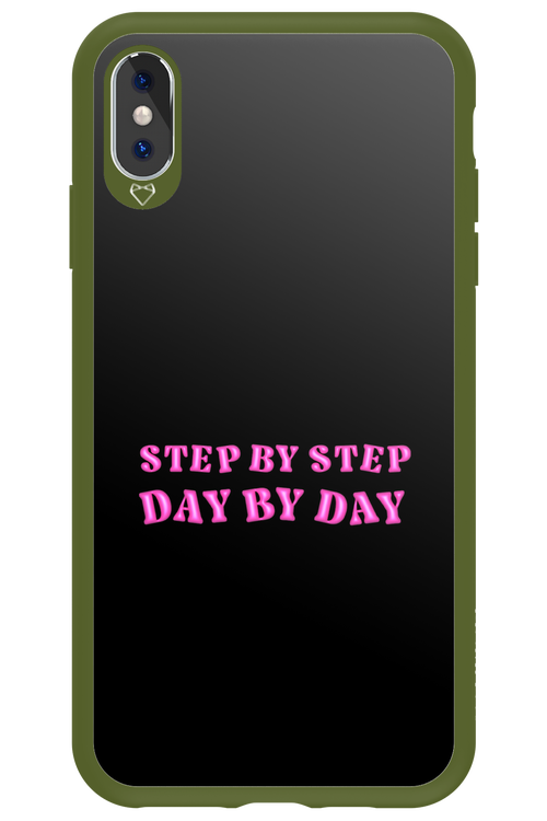 Step by Step Black - Apple iPhone XS Max