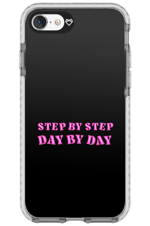 Step by Step Black - Apple iPhone 7