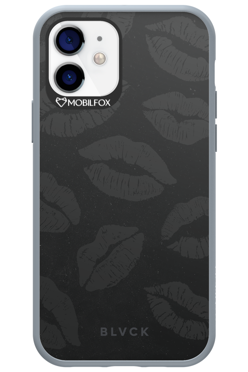 Dark Lips - Apple iPhone 12