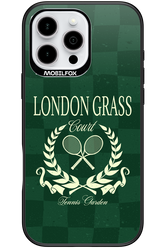 London Grass Court Garden 2.0 - Apple iPhone 16 Pro Max