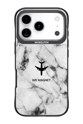 International Love II 2.0 - Apple iPhone 17 Pro