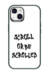 Scroll - Apple iPhone 13