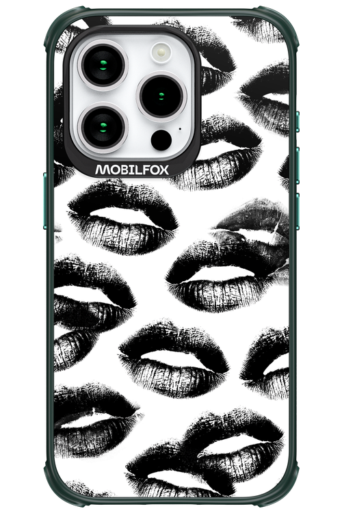 Ghost Kiss 2.0 - Apple iPhone 15 Pro