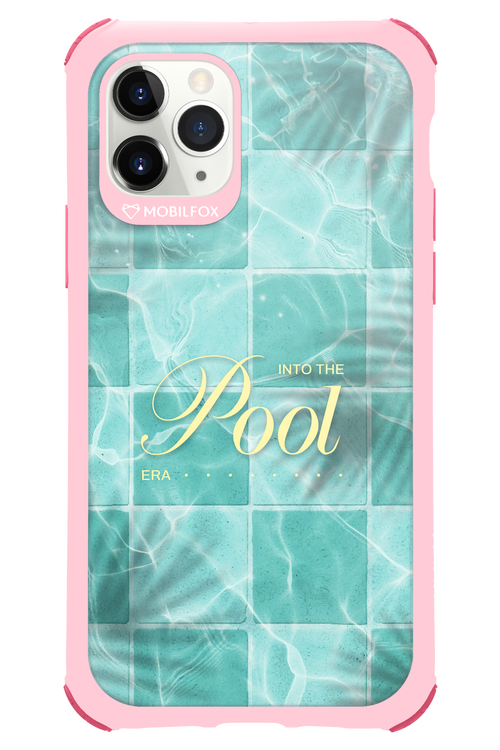 Into the Pool - Apple iPhone 11 Pro