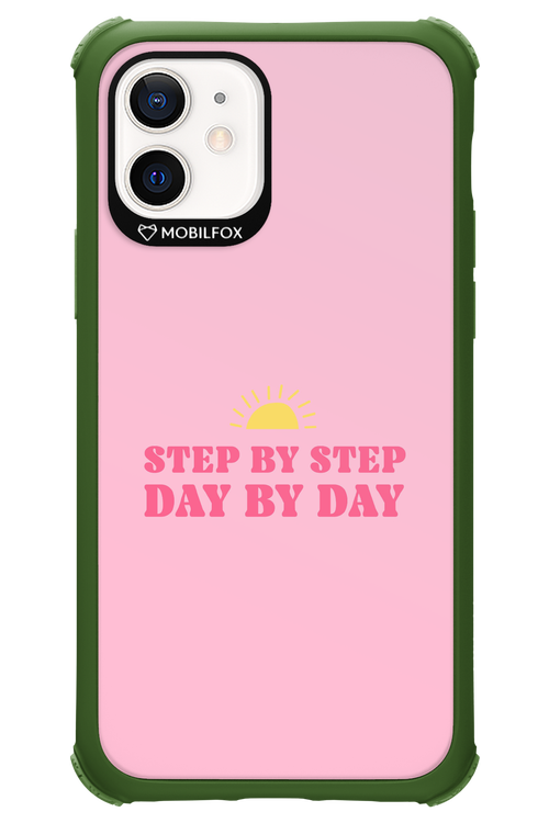 Step by Step 2.0 - Apple iPhone 12