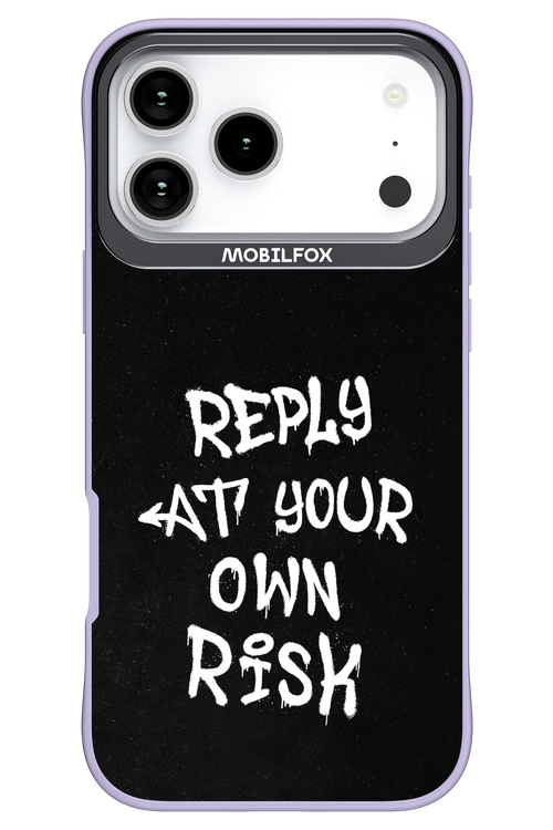 Risk Black - Apple iPhone 17 Pro Max