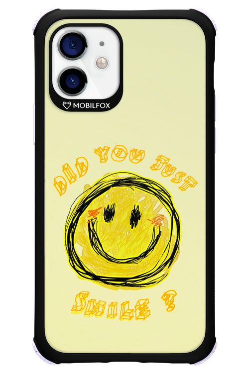 Crayon Smiley - Apple iPhone 12