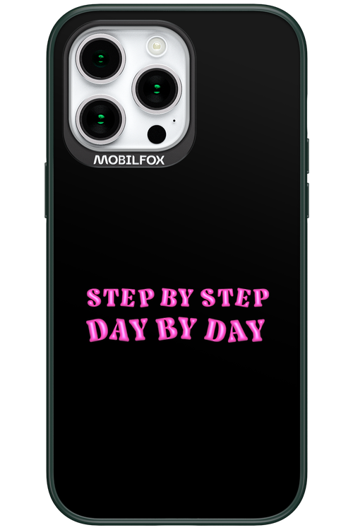 Step by Step Black - Apple iPhone 15 Pro Max