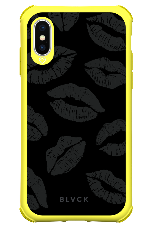 Dark Lips - Apple iPhone XS