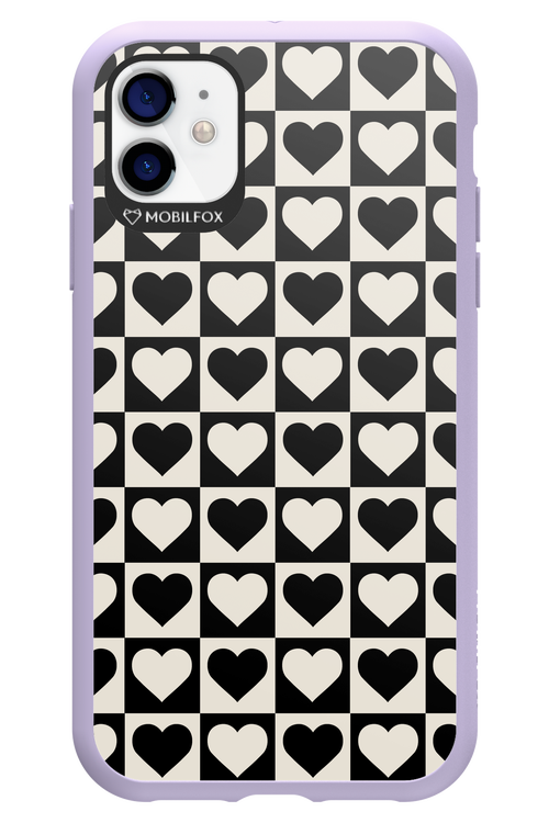 Checkered Heart - Apple iPhone 11