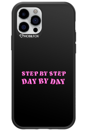 Step by Step Black - Apple iPhone 12 Pro