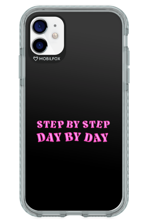 Step by Step Black 2.0 - Apple iPhone 11