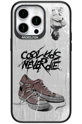 CKND - Apple iPhone 15 Pro Max