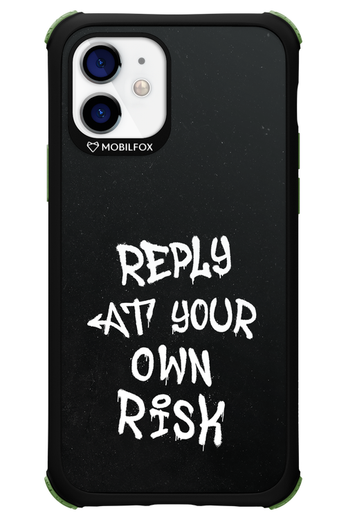 Risk Black - Apple iPhone 12