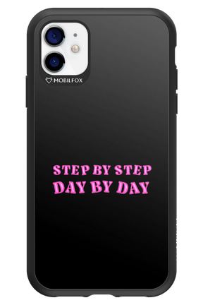 Step by Step Black - Apple iPhone 11