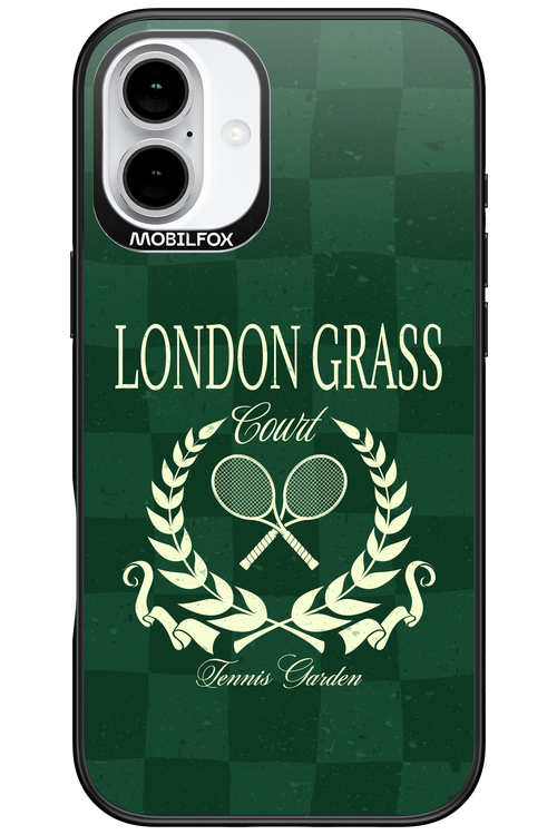London Grass Court Garden 2.0 - Apple iPhone 16 Plus