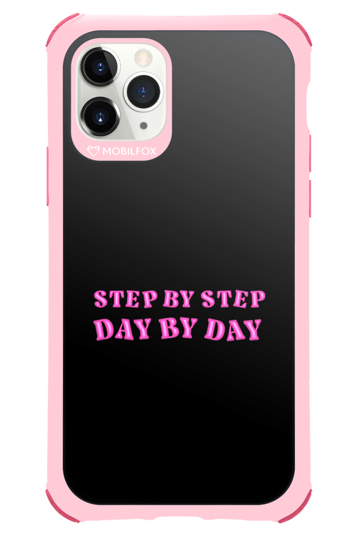 Step by Step Black 2.0 - Apple iPhone 11 Pro