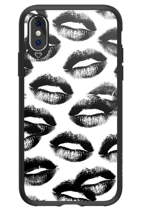Ghost Kiss 2.0 - Apple iPhone X