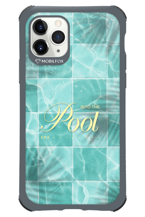 Into the Pool - Apple iPhone 11 Pro