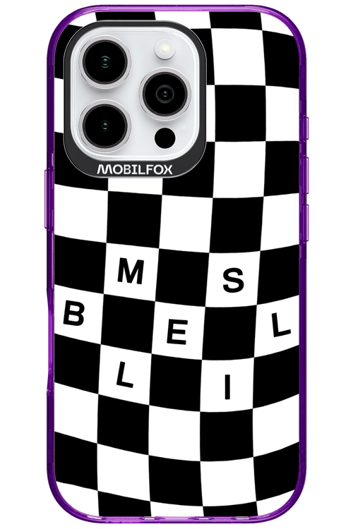 Belli Checked 2.0 - Apple iPhone 16 Pro