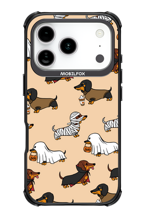 Scary Dachshund - Apple iPhone 17 Pro