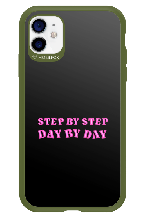 Step by Step Black 2.0 - Apple iPhone 11