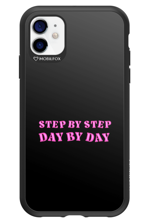 Step by Step Black 2.0 - Apple iPhone 11