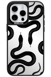 Black Mamba Mirror 2.0 - Apple iPhone 15 Pro Max