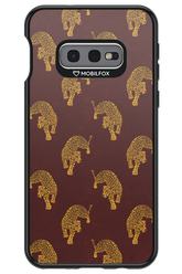 Burgundy Leopard Pattern - Samsung Galaxy S10e