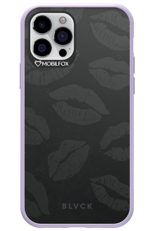 Dark Lips - Apple iPhone 12 Pro