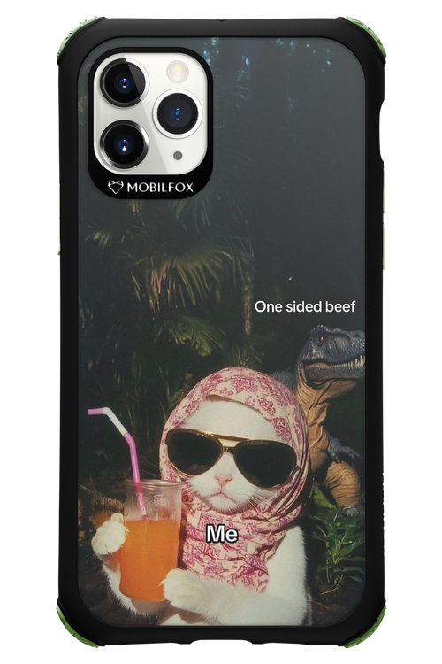 One sided beef - Apple iPhone 11 Pro