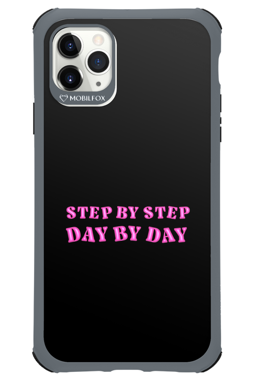 Step by Step Black - Apple iPhone 11 Pro Max