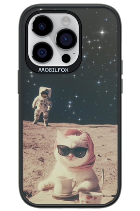 Moon cat - Apple iPhone 14 Pro