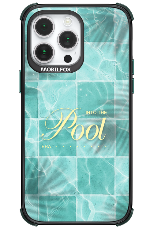 Into the Pool - Apple iPhone 14 Pro Max
