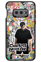 CKND_STICKER - Samsung Galaxy S10e