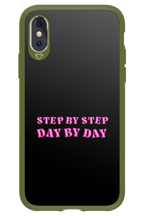 Step by Step Black - Apple iPhone XS