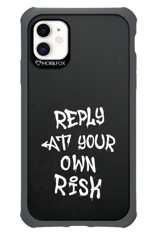 Risk Black 2.0 - Apple iPhone 11