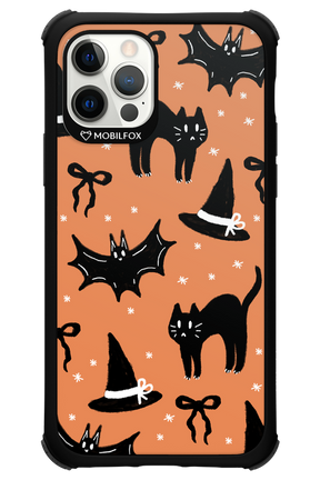 Cat & Bat - Apple iPhone 12 Pro
