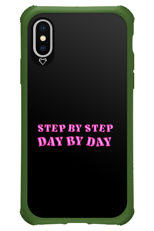 Step by Step Black - Apple iPhone XS