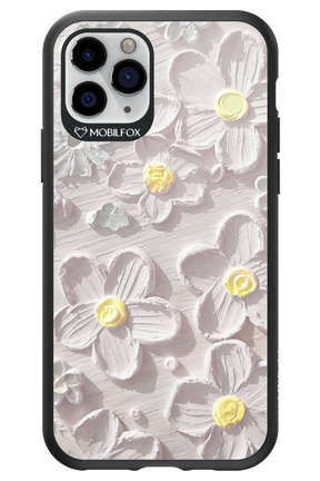 White Flowers - Apple iPhone 11 Pro