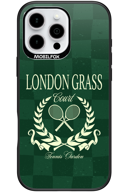 London Grass Court Garden 2.0 - Apple iPhone 16 Pro Max