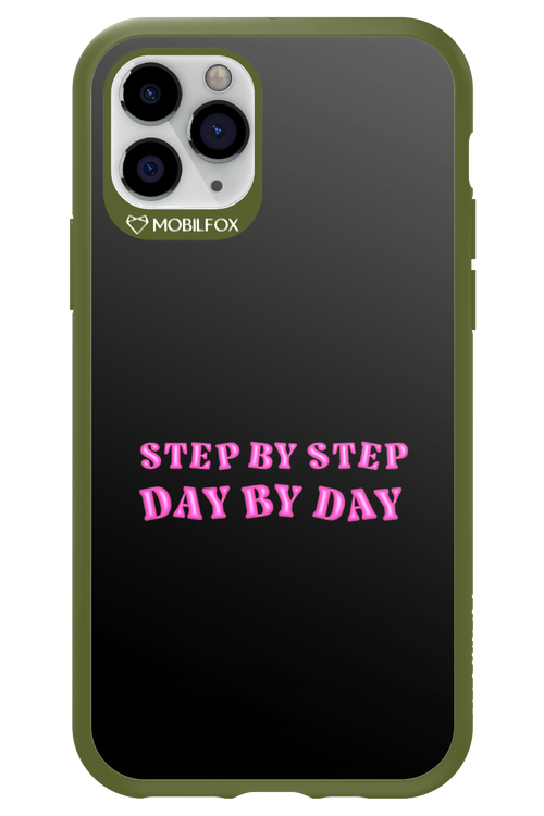 Step by Step Black 2.0 - Apple iPhone 11 Pro