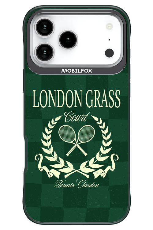 London Grass Court Garden 2.0 - Apple iPhone 17 Pro Max