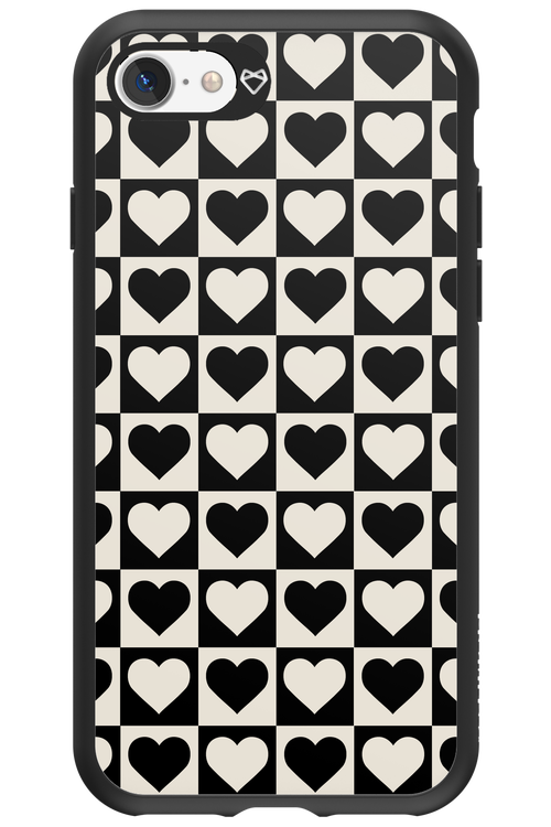 Checkered Heart - Apple iPhone 7