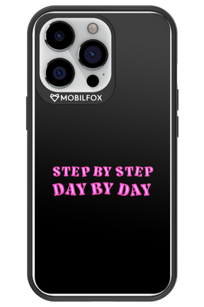 Step by Step Black - Apple iPhone 13 Pro